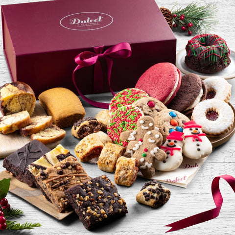 Deluxe Holiday Baked Goods Basket